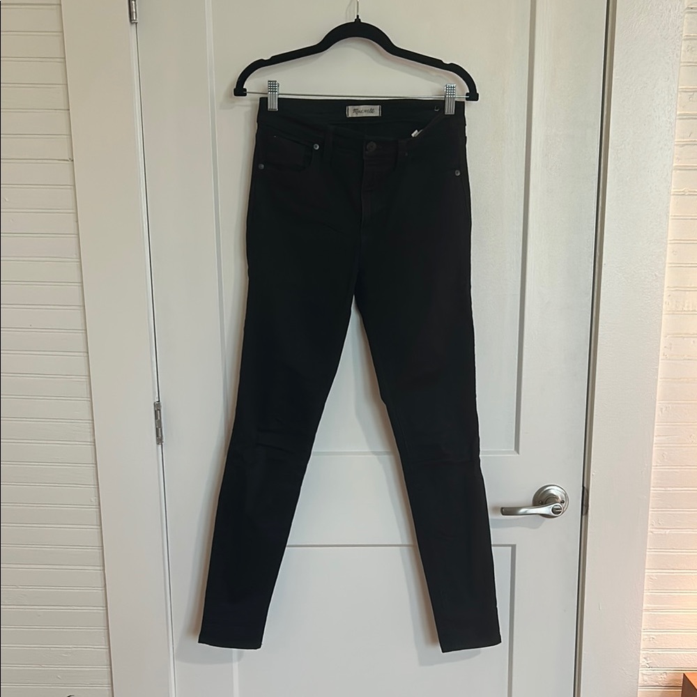 Madewell Tall 9" Mid-Rise Skinny Jeans in ISKO Stay Black™ - Picture 2 of 5